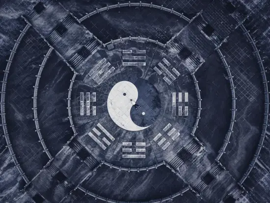 天生命苦享不了清福星座女(为何总是遭遇不幸)